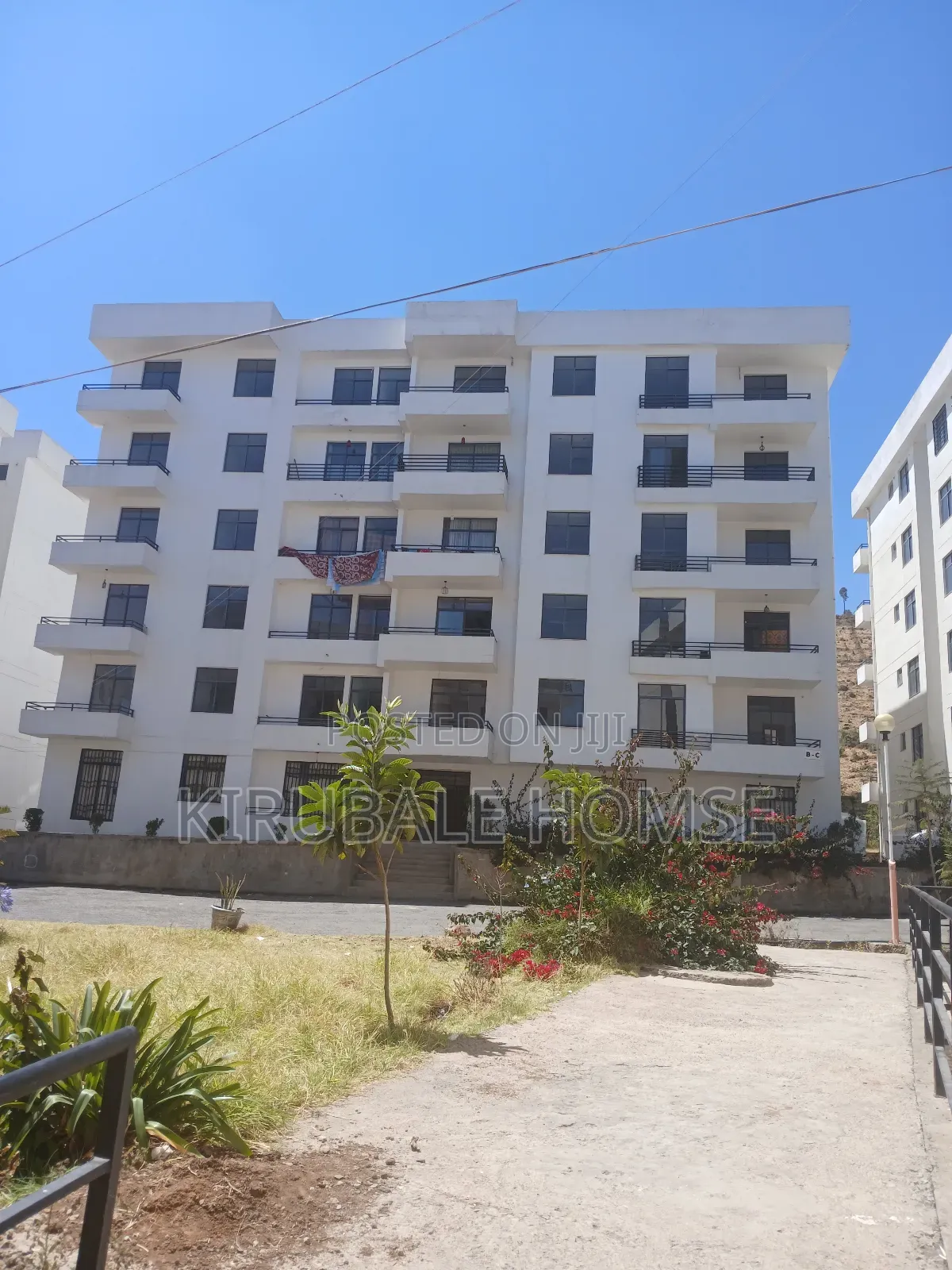 3bdrm Apartment in Bole for sale