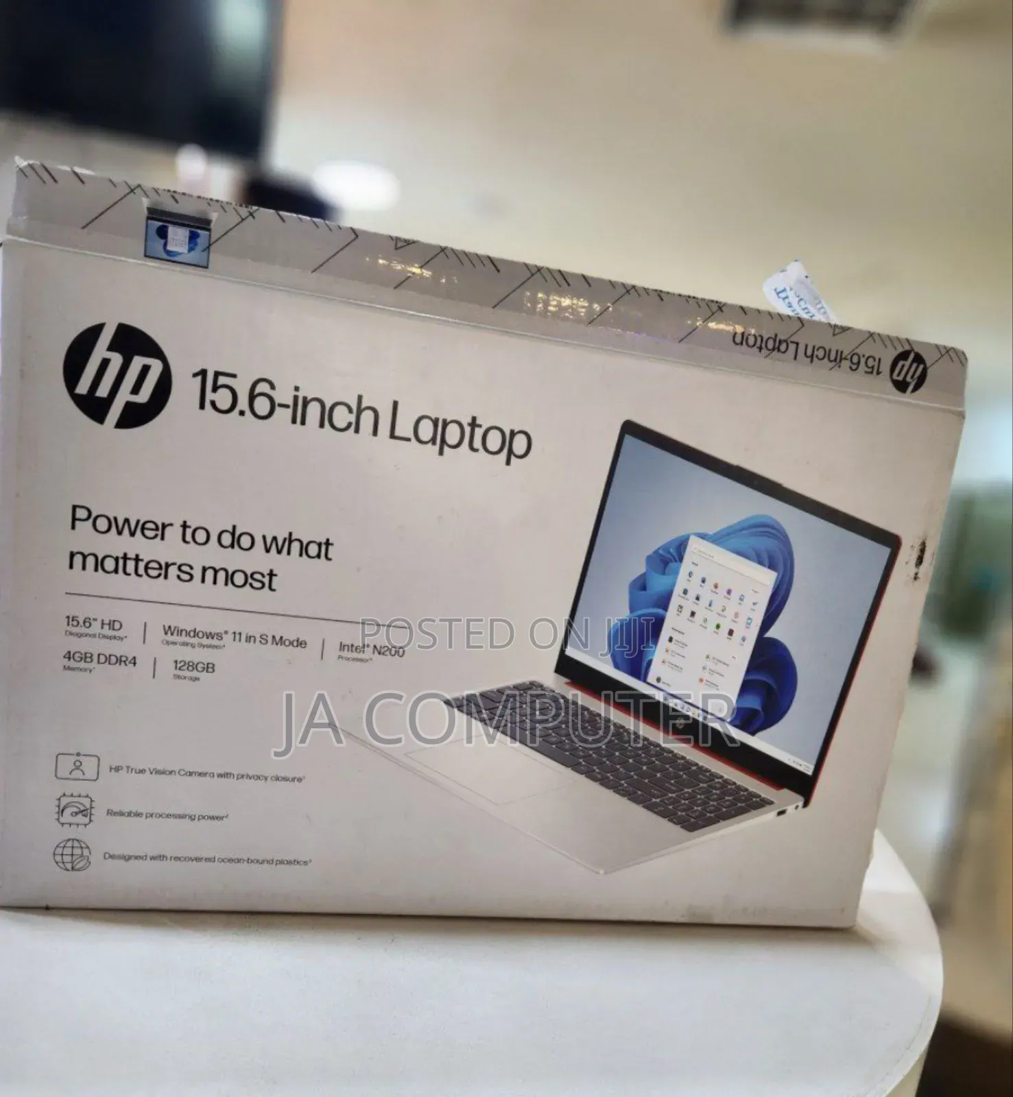 New Laptop HP Stream Notebook 4GB Intel Celeron SSD 128GB