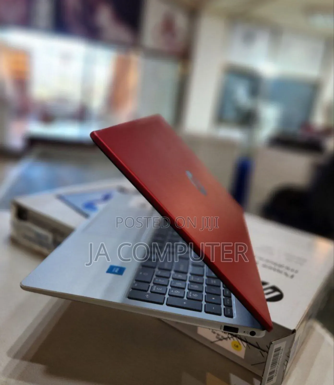 New Laptop HP Stream Notebook 4GB Intel Celeron SSD 128GB