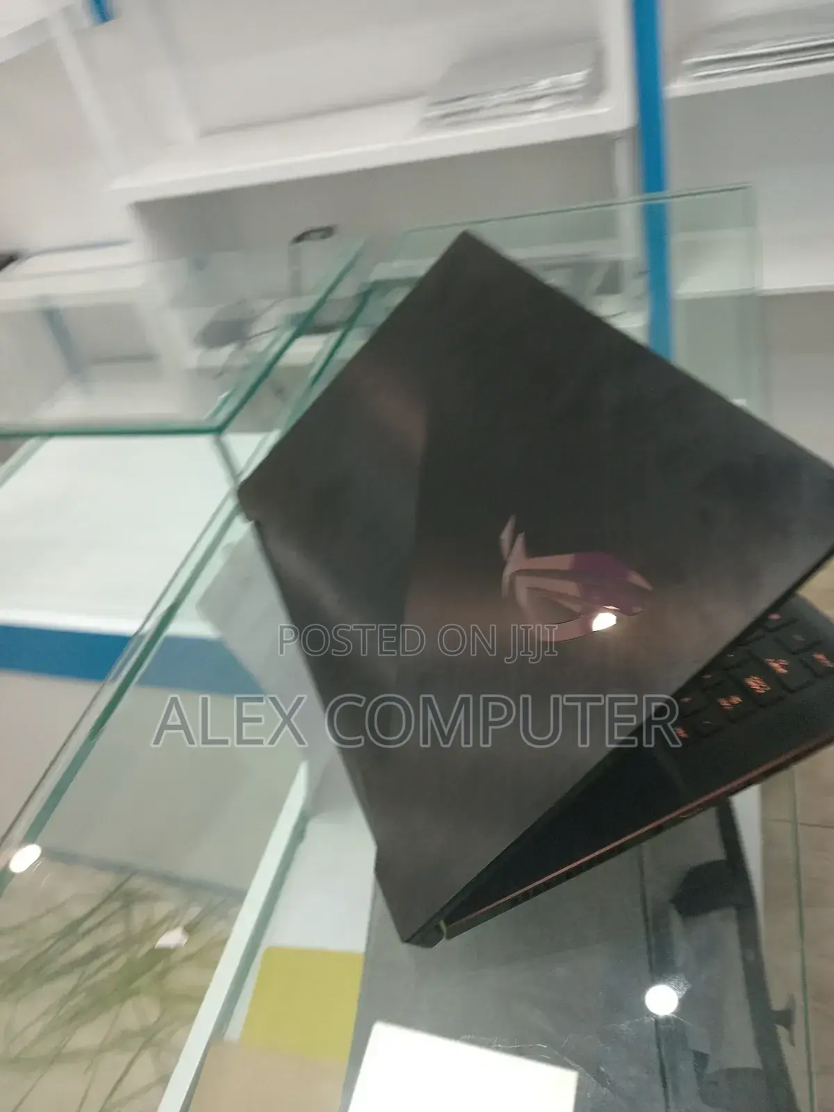 New Laptop Asus ROG Zephyrus S GX701 16GB Intel Core I7 SSD 1T