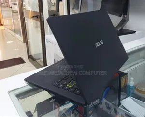 Laptop Asus 4GB Intel Core I5 SSD 128GB