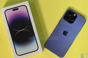 Photo - New Apple iPhone 14 Pro Max 128 GB Purple