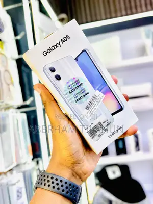 Photo - New Samsung Galaxy A05 64 GB Silver