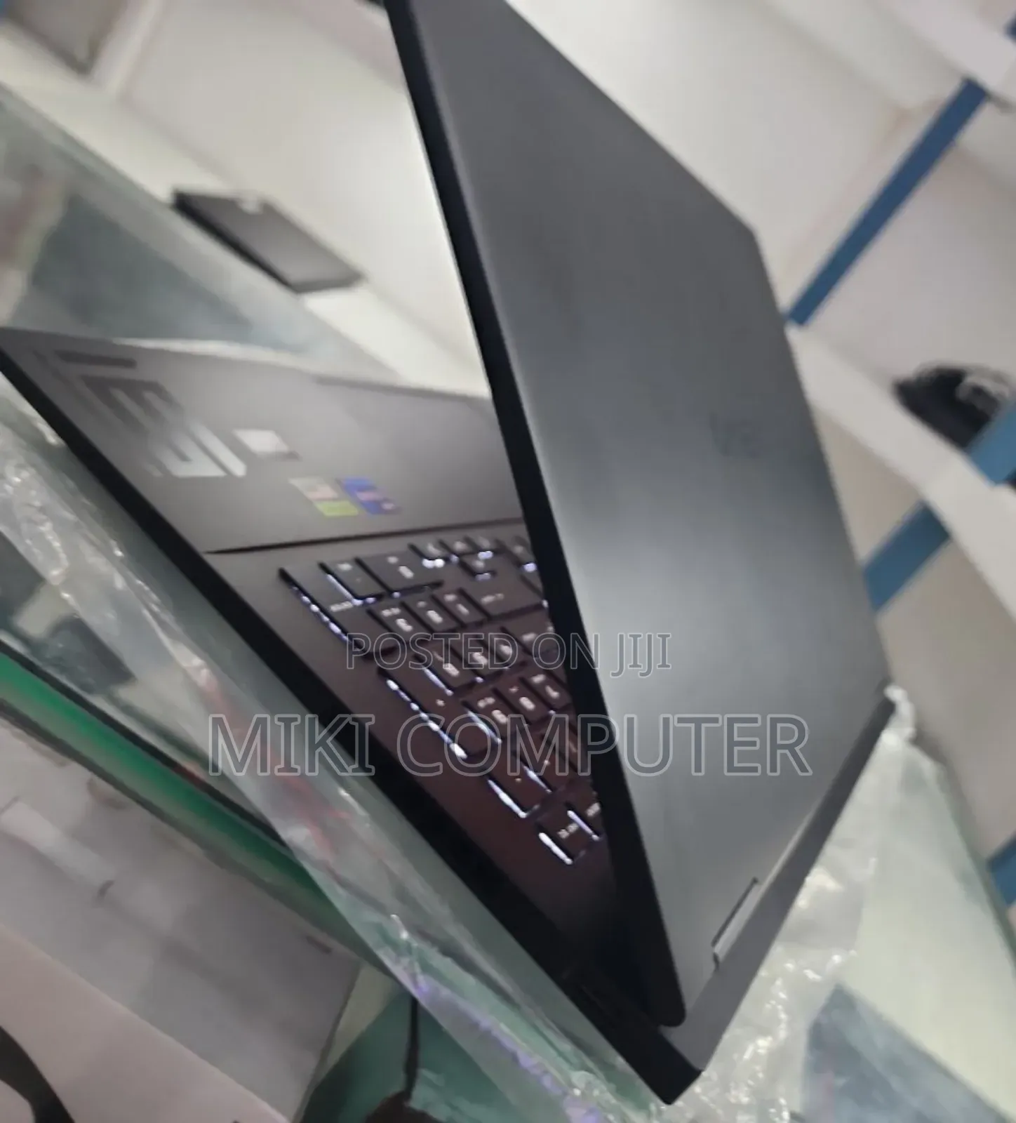 New Laptop HP Omen 16 16GB Intel Core I9 SSD 1T