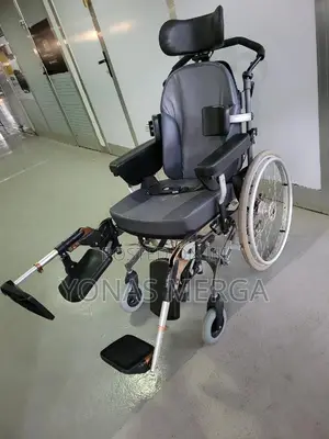 Wheelchair፭[[Folding Backrest and Folding Frame for Ease