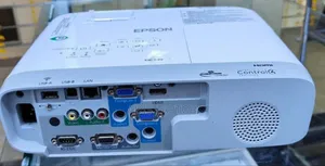 Photo - EPSON Projiector