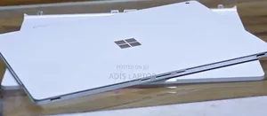 New Laptop Microsoft Surface Book 2 8GB Intel Core I5 SSD 256GB