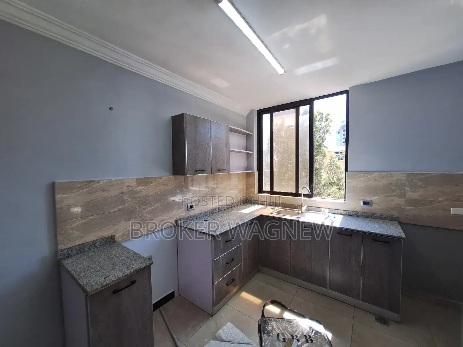 2bdrm Apartment in Kirkos for rent