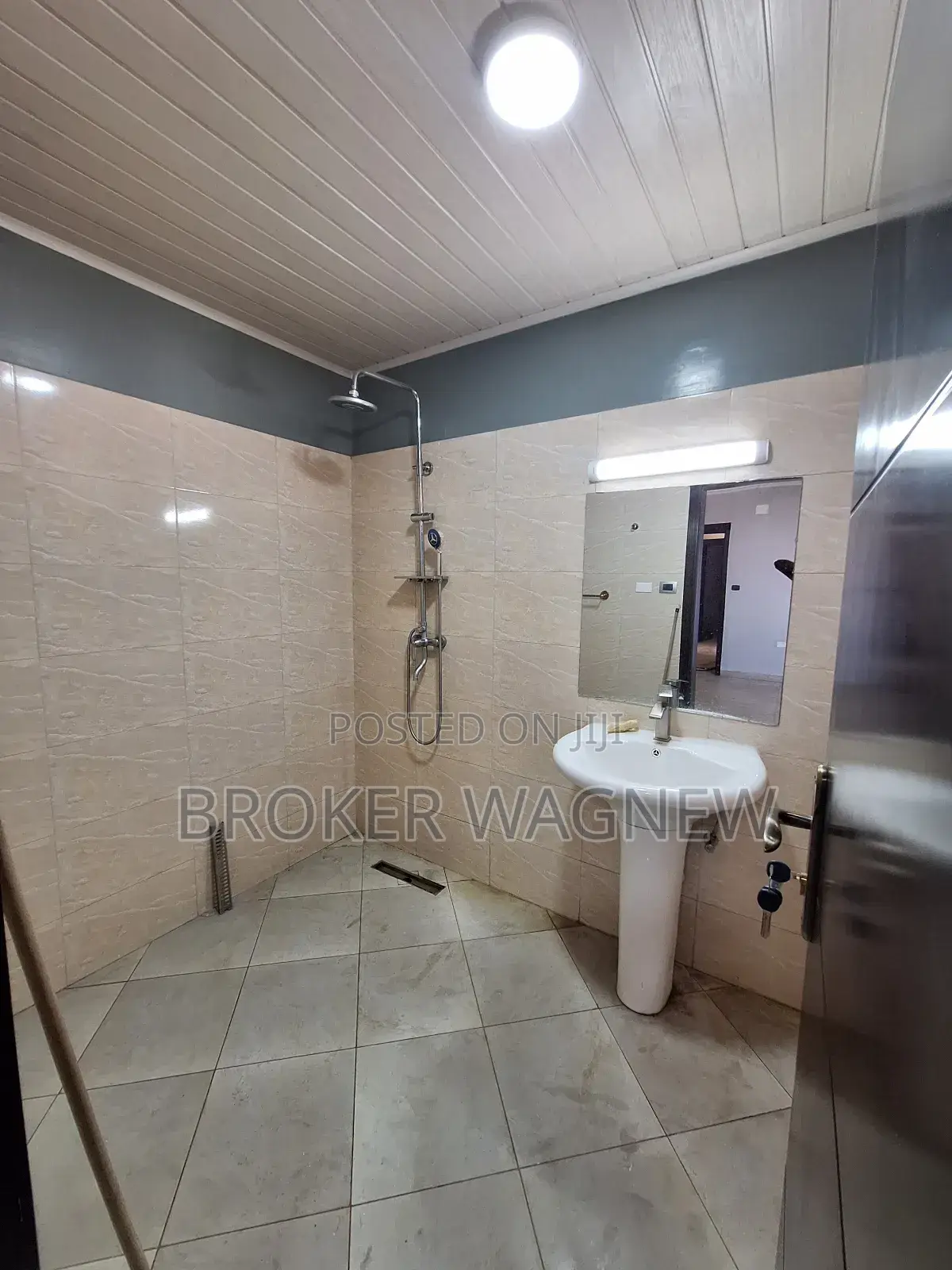 2bdrm Apartment in Kirkos for rent