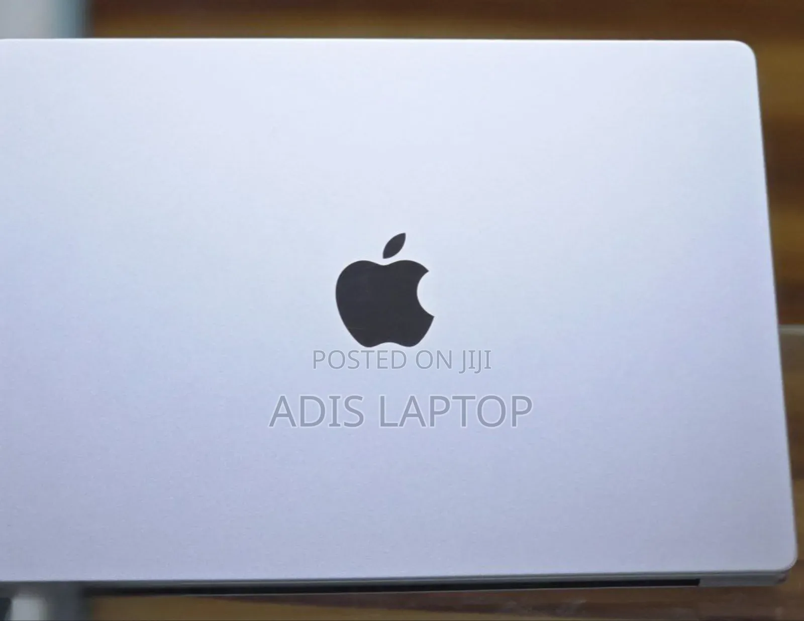 New Apple MacBook Pro 2023 M3 14-Inch 16GB Apple M3 Pro SSD 512GB