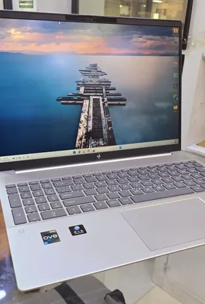 New Laptop HP Pavilion 17 16GB Intel Core I7 SSD 1T