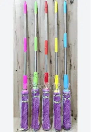 በራሱ ይጨምቃል ከእጅ ንኪኪ ነፃtelescopic Stainless Steel Majic Mop