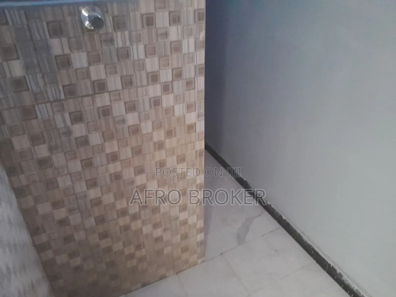 Furnished 2bdrm House in Woreda 05, Akaky Kaliti for sale