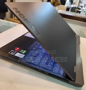 New Laptop Lenovo Legion 5 16GB AMD Ryzen 7 SSD 1T
