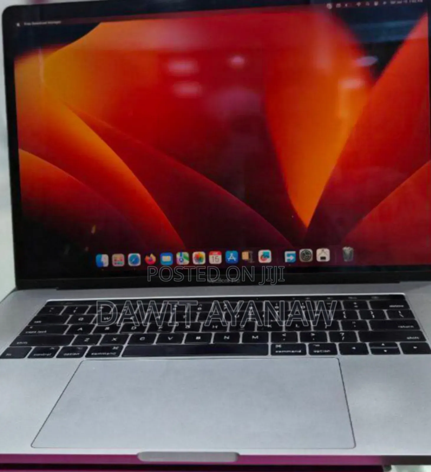 New Laptop Apple MacBook Pro 2017 16GB Intel Core I7 SSD 512GB
