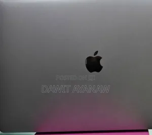 New Laptop Apple MacBook Pro 2017 16GB Intel Core I7 SSD 512GB