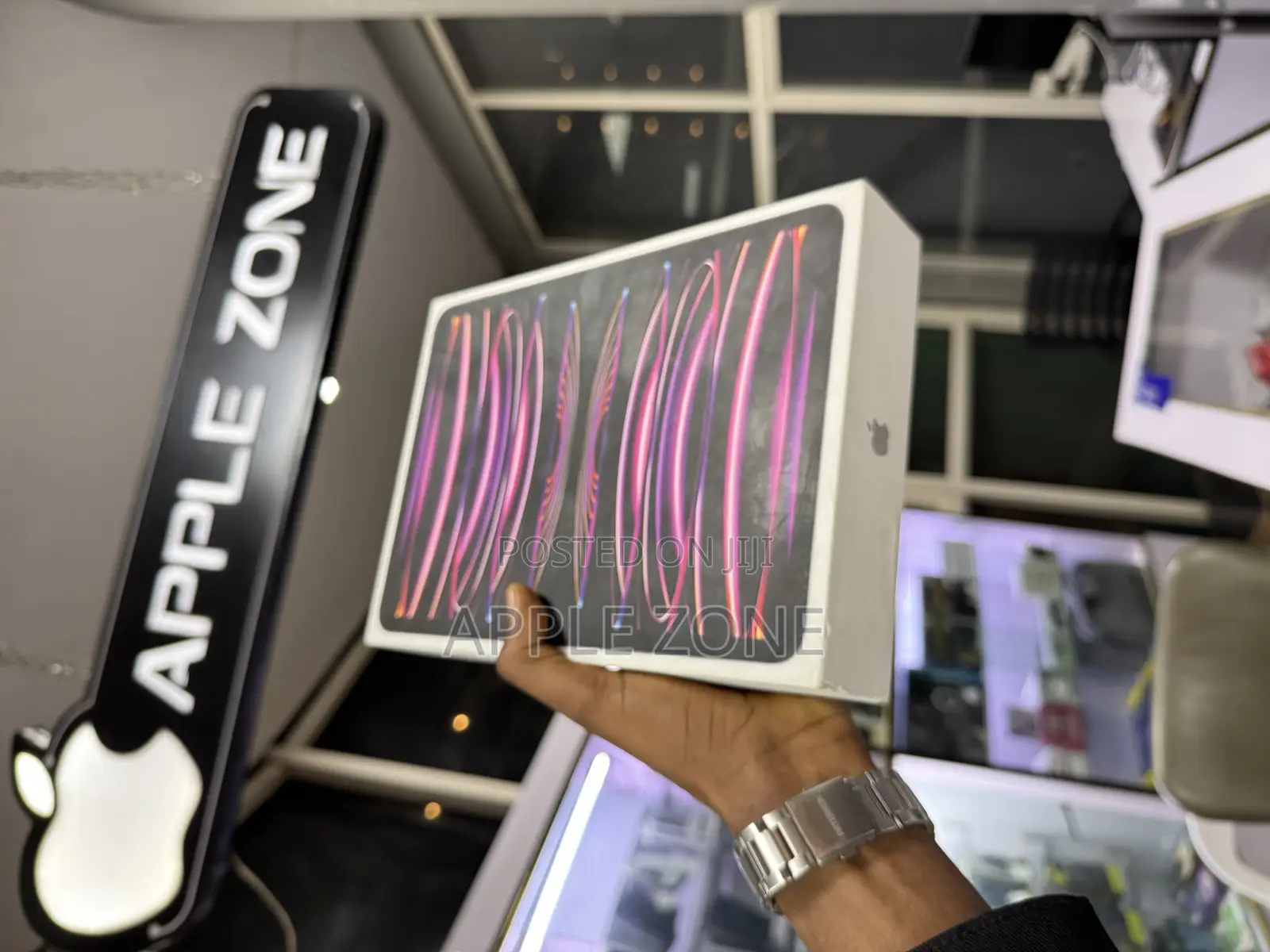 New Apple iPad Pro 11 (2022) 256 GB Silver