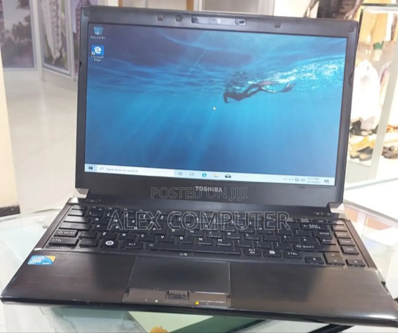 New Laptop Toshiba Portege A30 8GB Intel Core I5 SSD 256GB