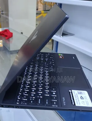 New Laptop HP Victus 15 16GB AMD Ryzen 5 SSD 512GB