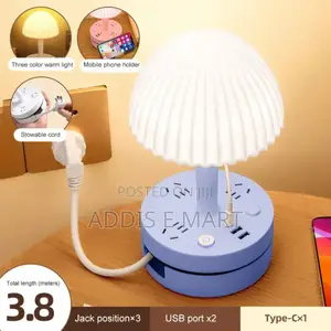 Photo - ሁሉንም በአንድ የያዘ Table Lamp Socket