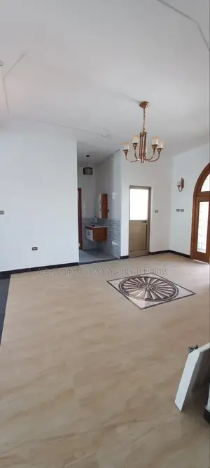 Furnished 8bdrm Villa in Ropack Real State, Oromia-Finfinne for sale
