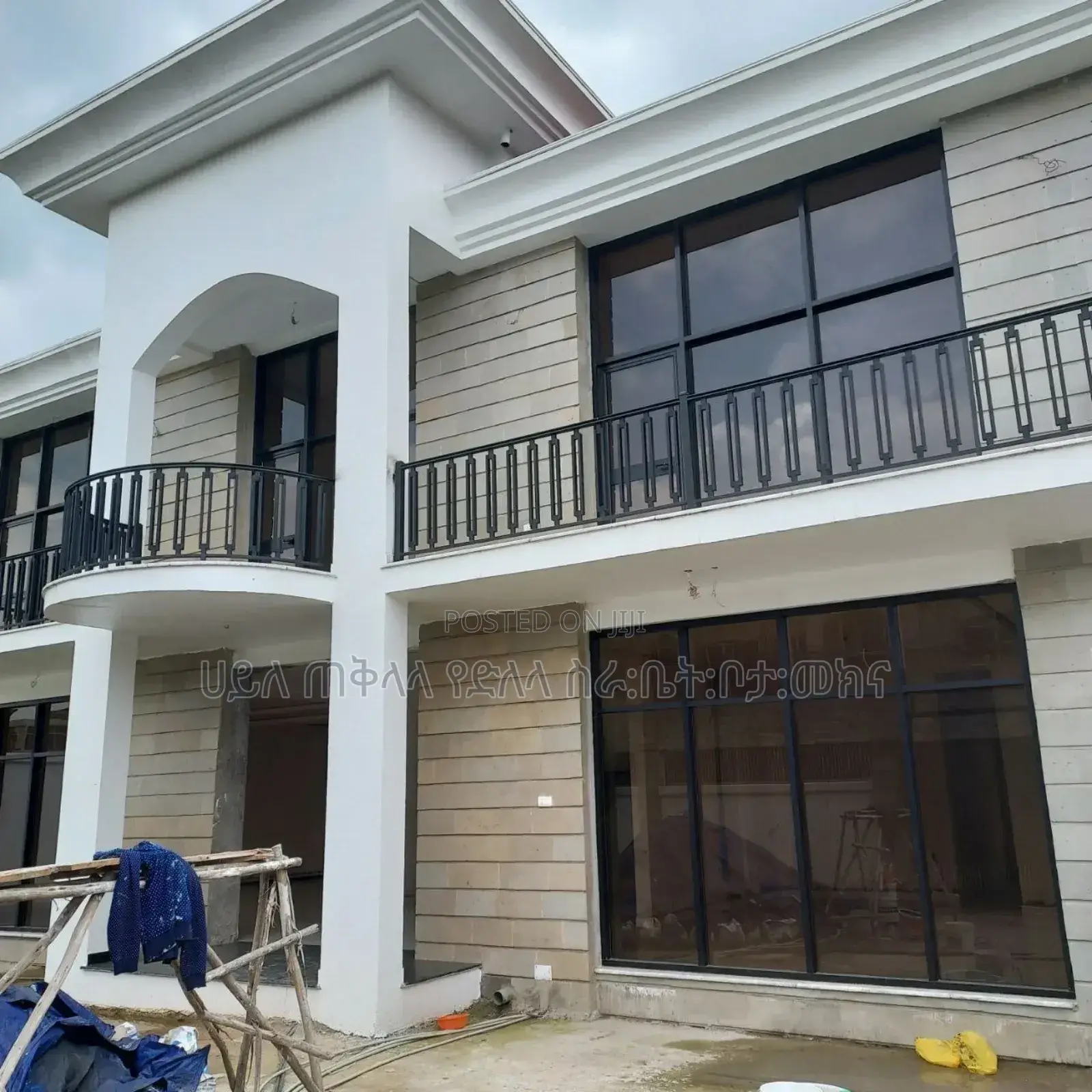 Furnished 8bdrm House in Roseta Real State, Oromia-Finfinne for sale