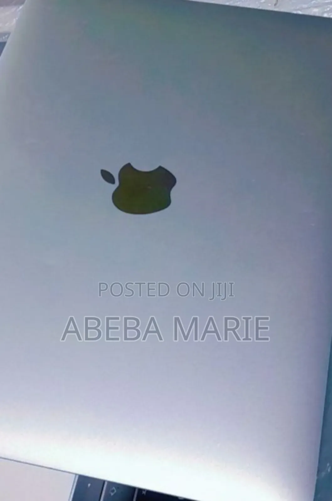 New Laptop Apple MacBook Pro 2015 8GB Intel Core I5 SSD 256GB