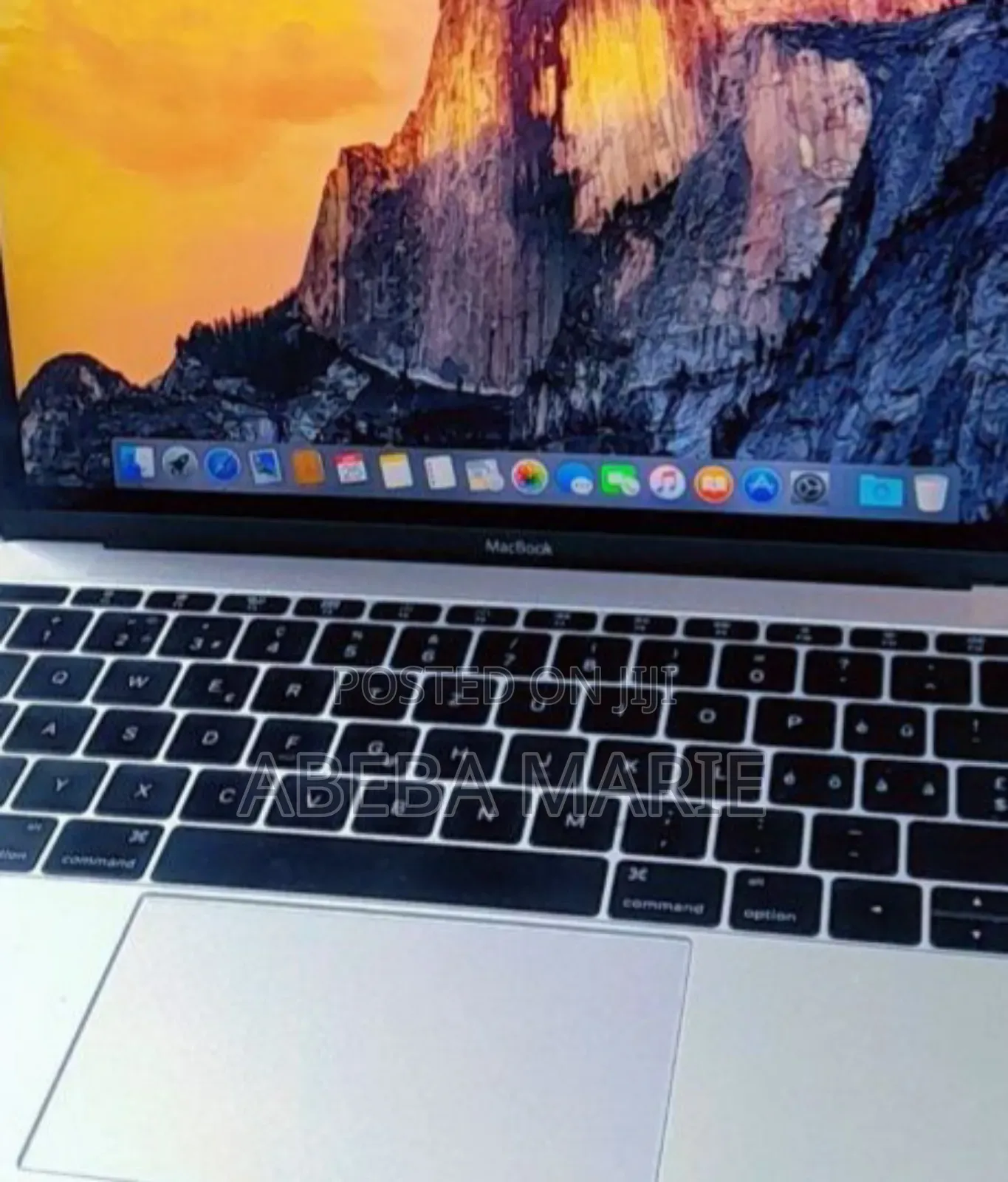 New Laptop Apple MacBook Pro 2015 8GB Intel Core I5 SSD 256GB