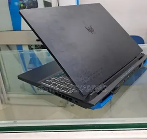 New Laptop Acer Predator Helios 300 16GB Intel Core I9 SSD 1T