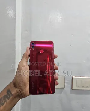 Photo - Honor 8X 128 GB Red