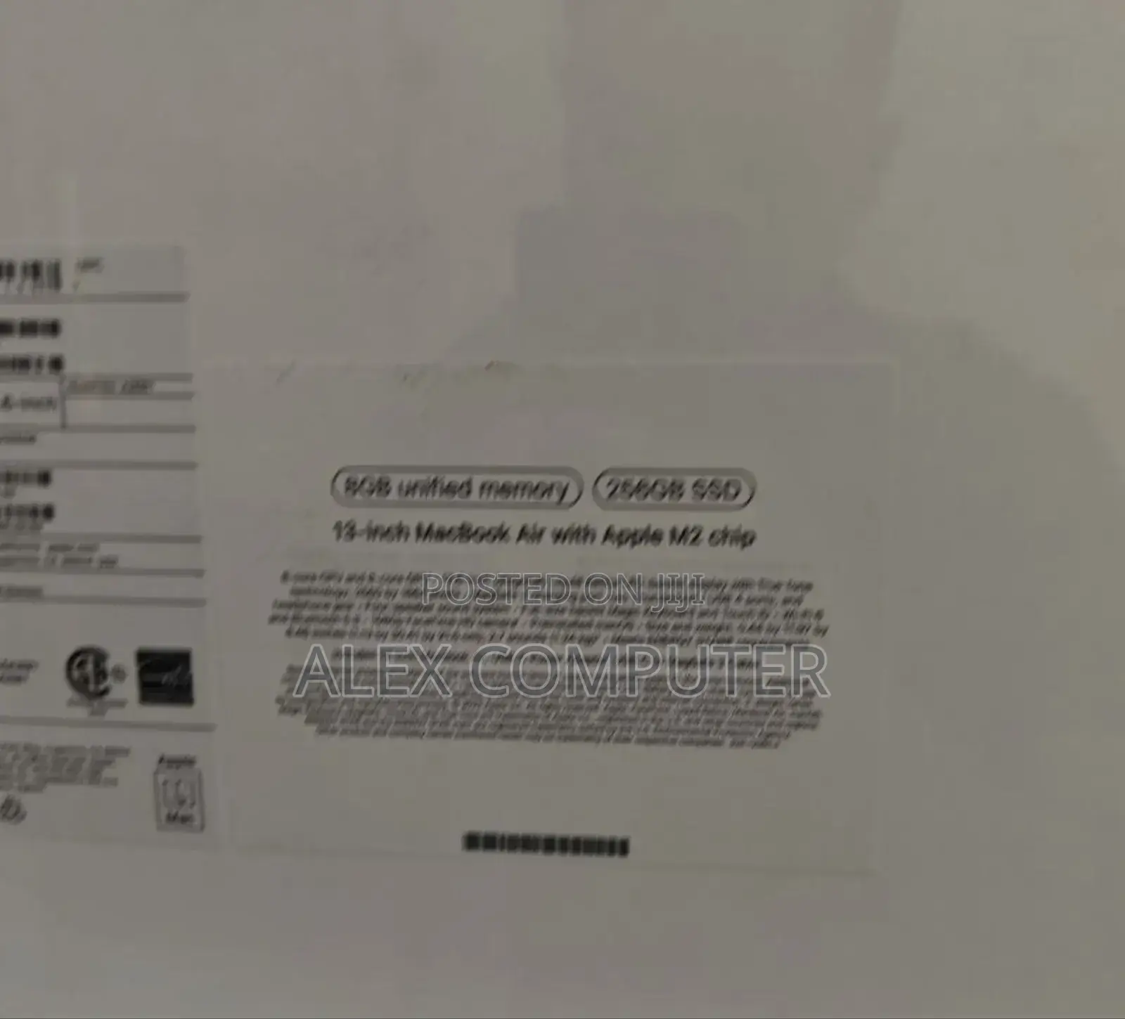 New Laptop Apple MacBook Air 2022 M2 8GB Apple M2 SSD 256GB