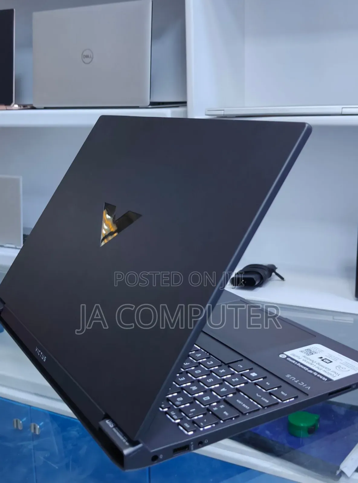 New Laptop HP Victus 15 16GB AMD Ryzen 5 SSD 512GB