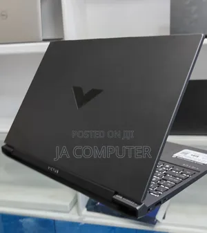 New Laptop HP Victus 15 16GB AMD Ryzen 5 SSD 512GB