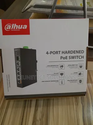 Photo - 4 Port Poe Switch ( Unmanaged)