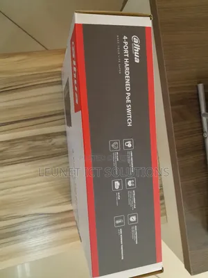 4 Port Poe Switch ( Unmanaged)