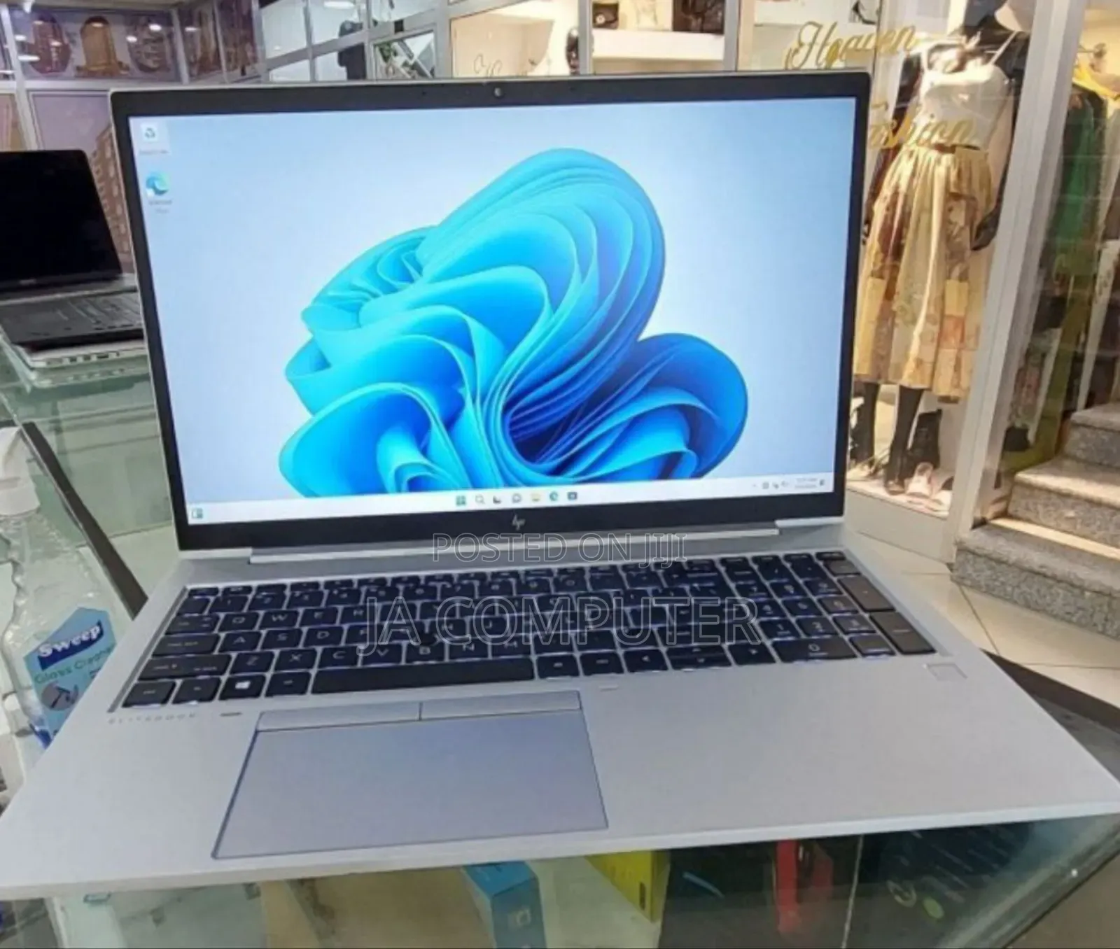 New Laptop HP EliteBook 850 16GB Intel Core I5 SSD 512GB