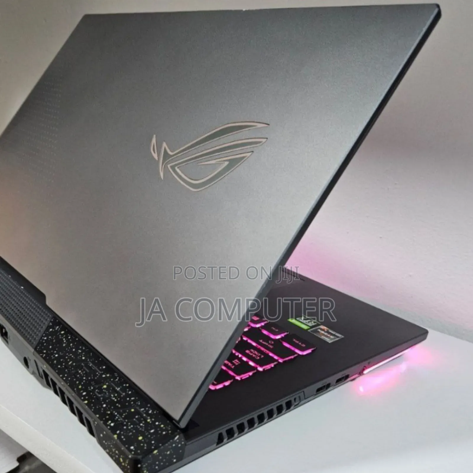 New Laptop Asus ROG Strix G15 16GB AMD Ryzen 7 SSD 1T