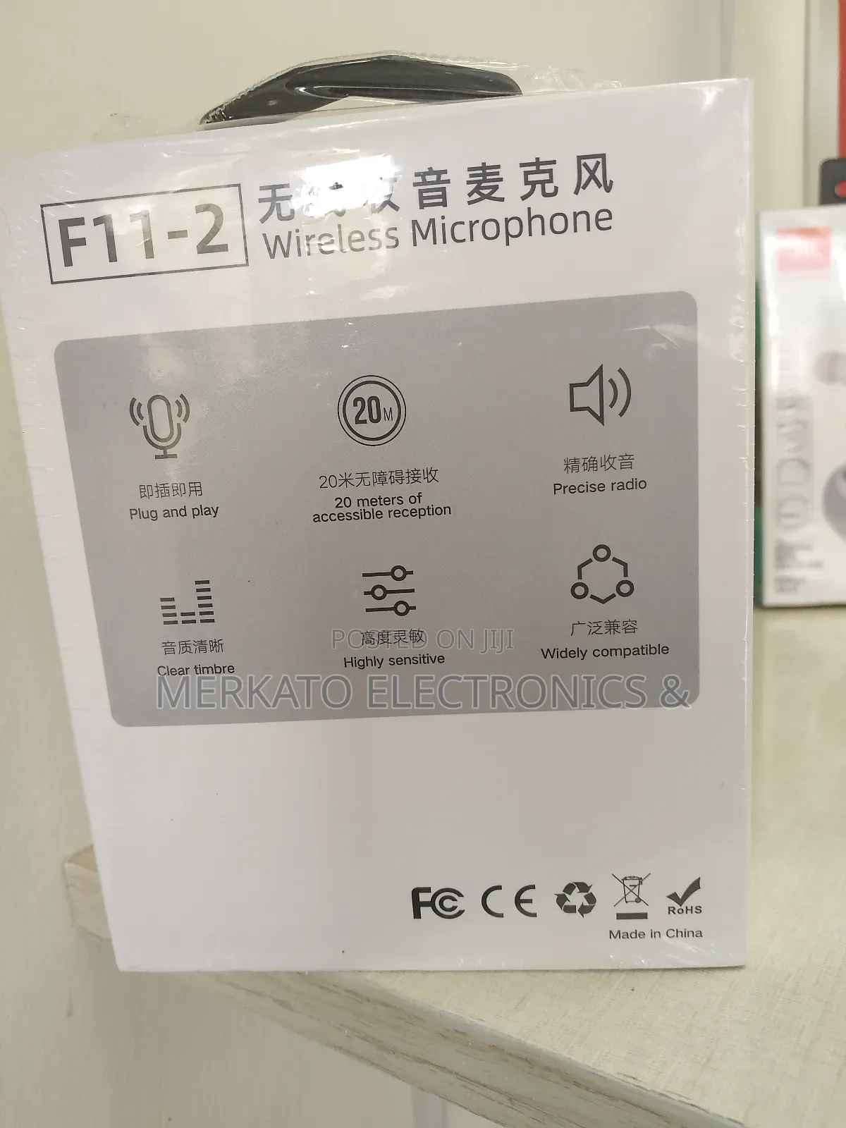 F11-2 Wireless Microphone for iPhone , Camera, Android