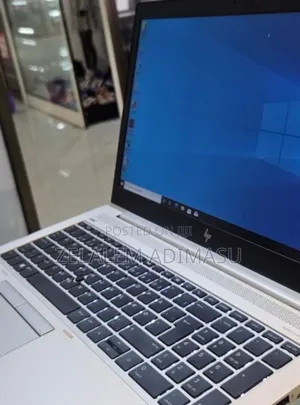 New Laptop HP EliteBook 840 16GB Intel Core I7 SSD 512GB