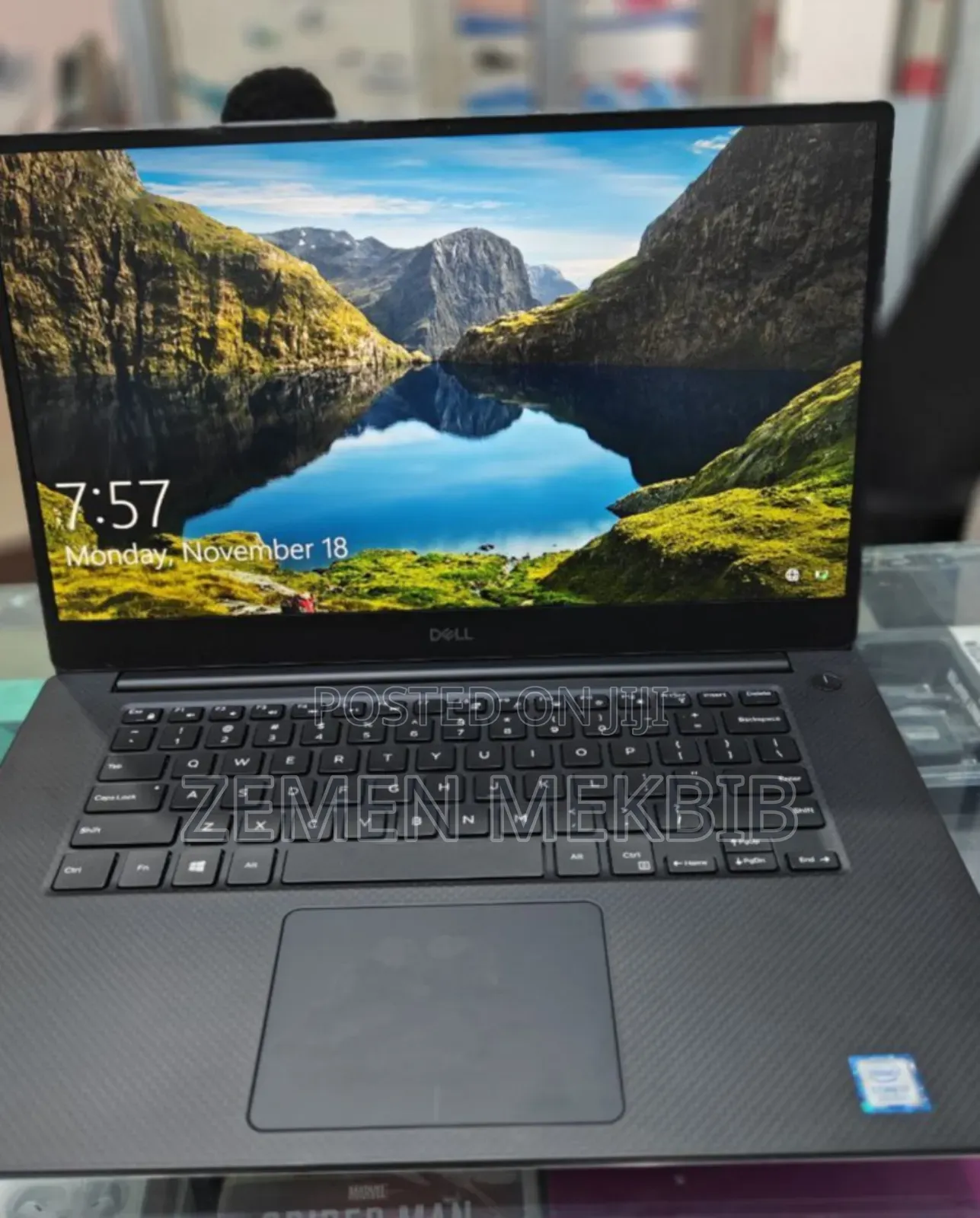 New Laptop Dell Precision 5540 16GB Intel Core I7 SSD 512GB