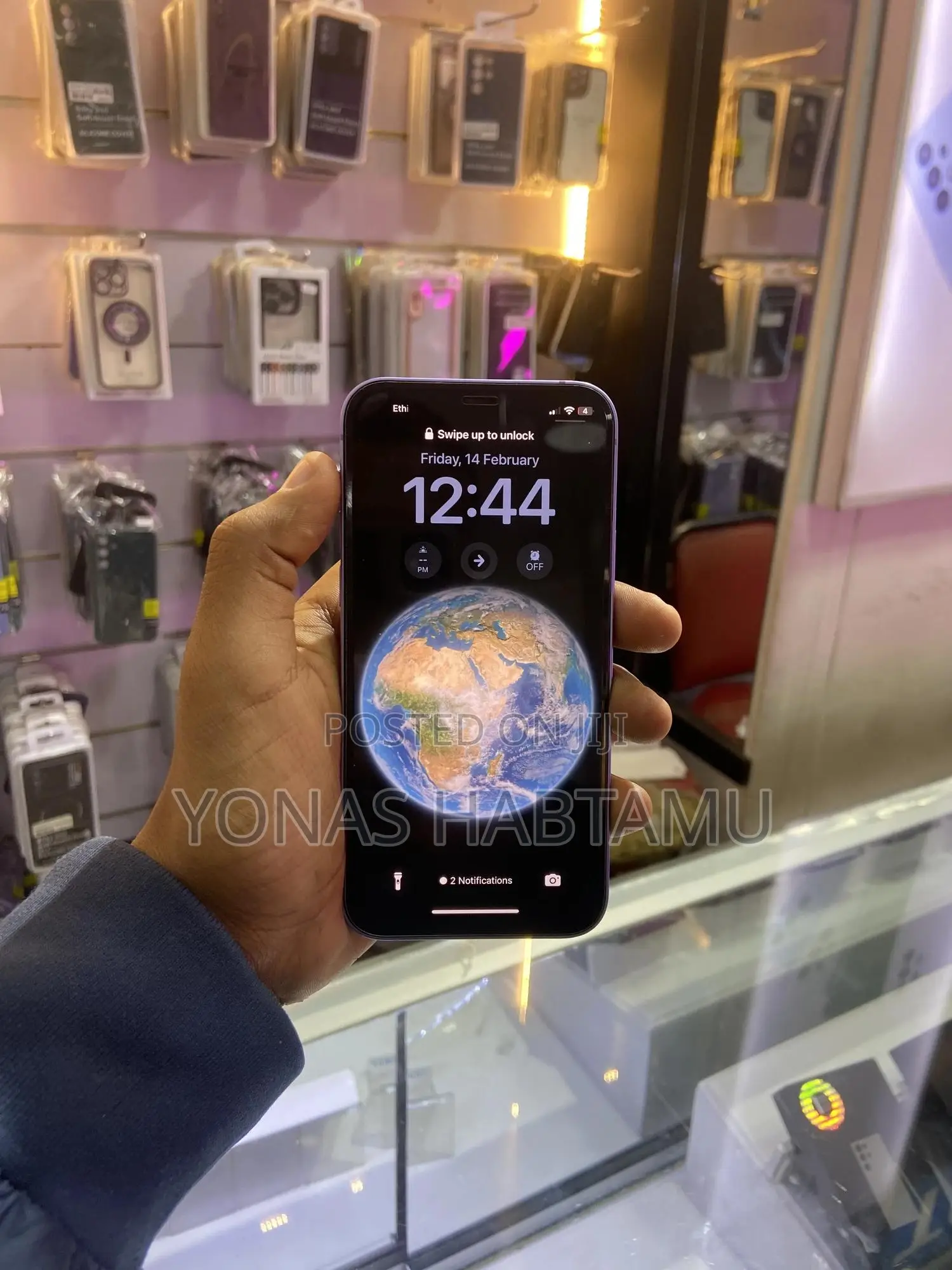 New Apple iPhone 12 64 GB