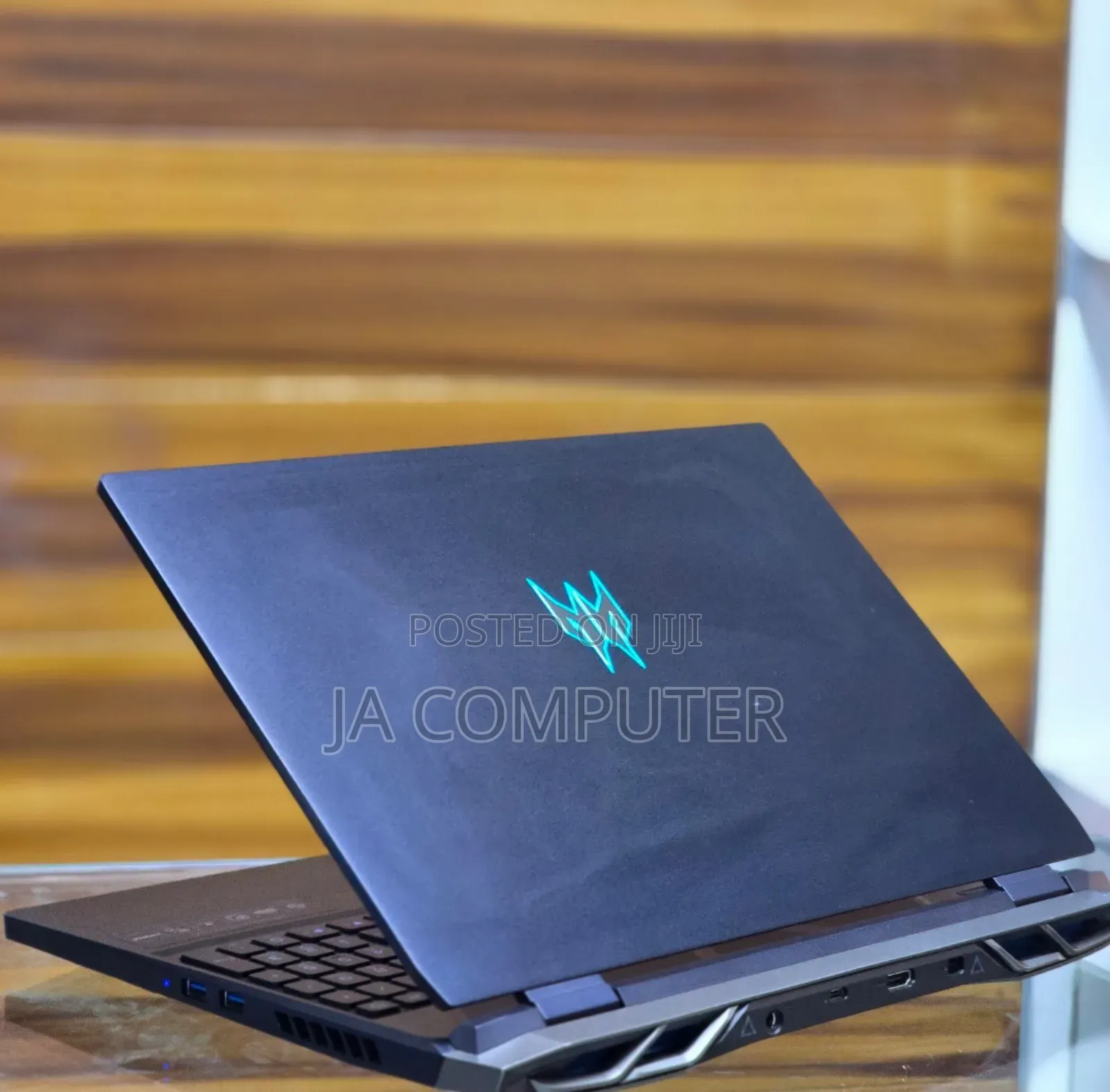 New Laptop Acer Predator Helios 300 16GB Intel Core I9 SSD 1T