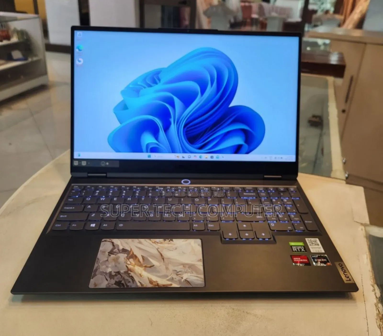 New Laptop Lenovo Legion 5 16GB AMD Ryzen 7 SSD 1T
