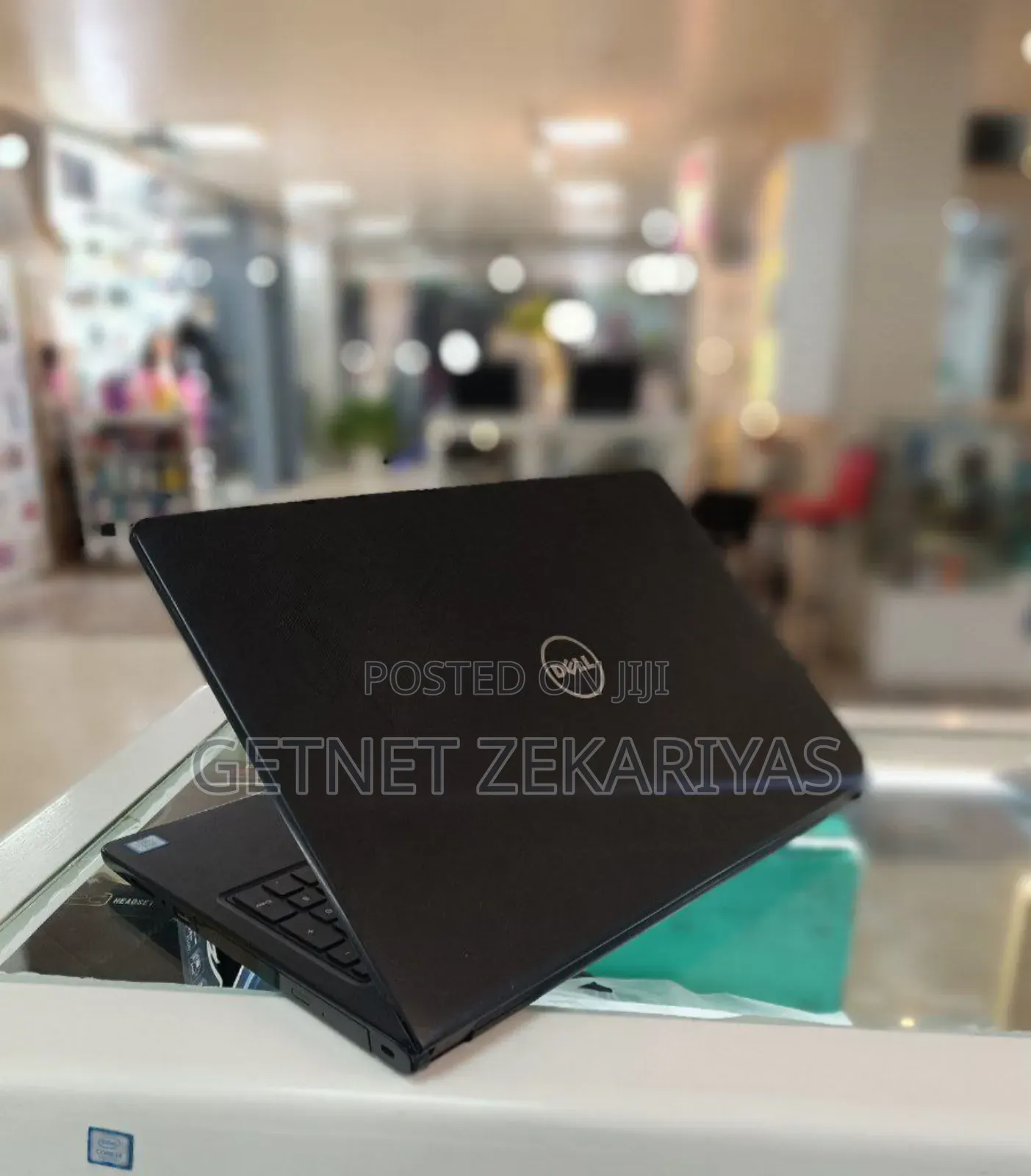 New Laptop Dell Vostro 14 5000 8GB Intel Core I3 HDD 1T