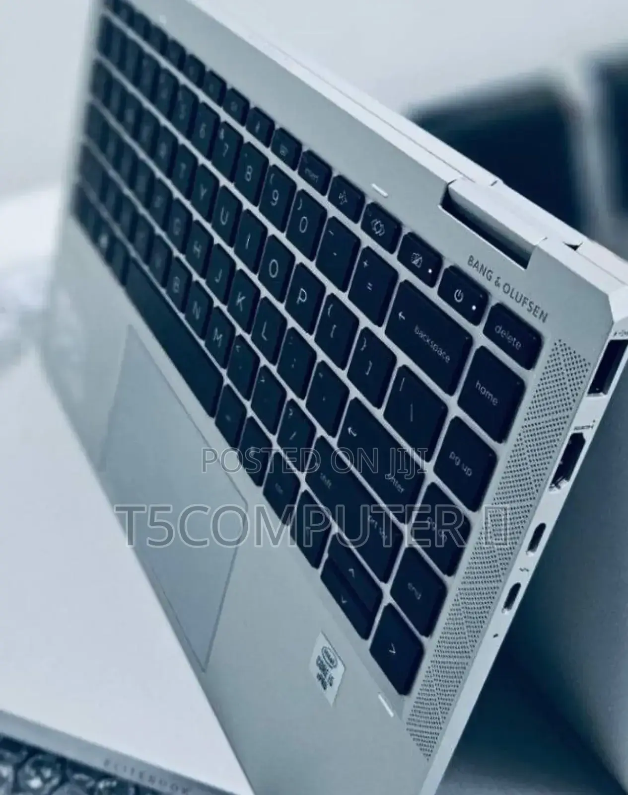 New Laptop HP EliteBook 1040 G8 16GB Intel Core I7 HDD 512GB