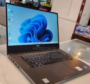Photo - New Laptop Dell Inspiron 15 16GB Intel Core I7 HDD+SSD 500GB
