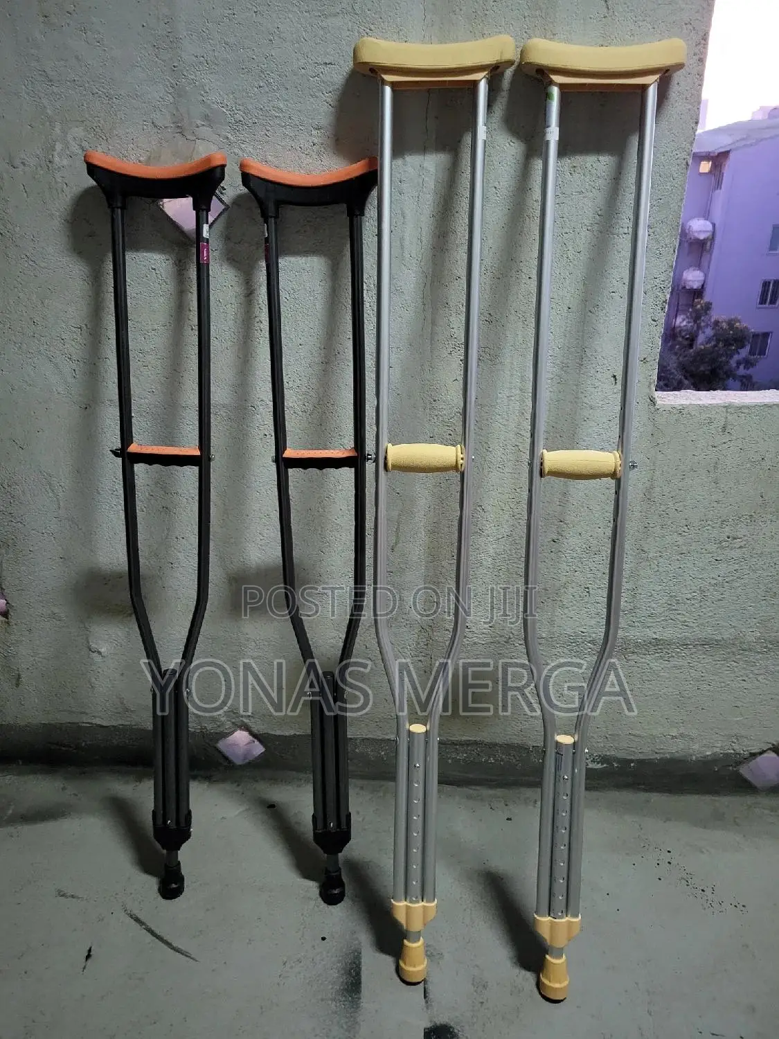 Crutches for Adults(X2 Units,SIZE M)፬ክራንች፼¥Crutches
