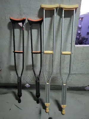 Photo - Crutches for Adults(X2 Units,SIZE M)፬ክራንች፼¥Crutches