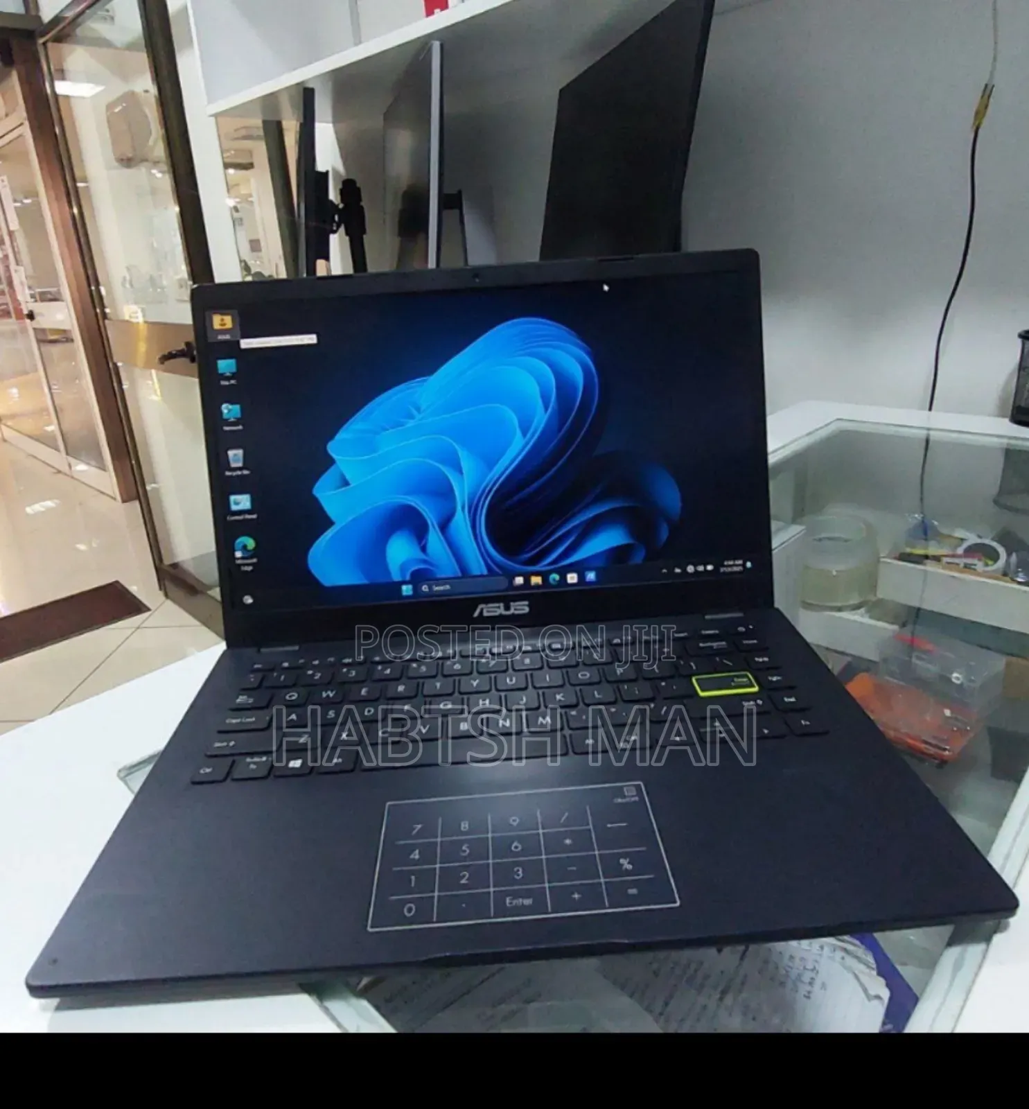 New Laptop Asus Vivobook E200HA 4GB Intel Celeron SSD 128GB