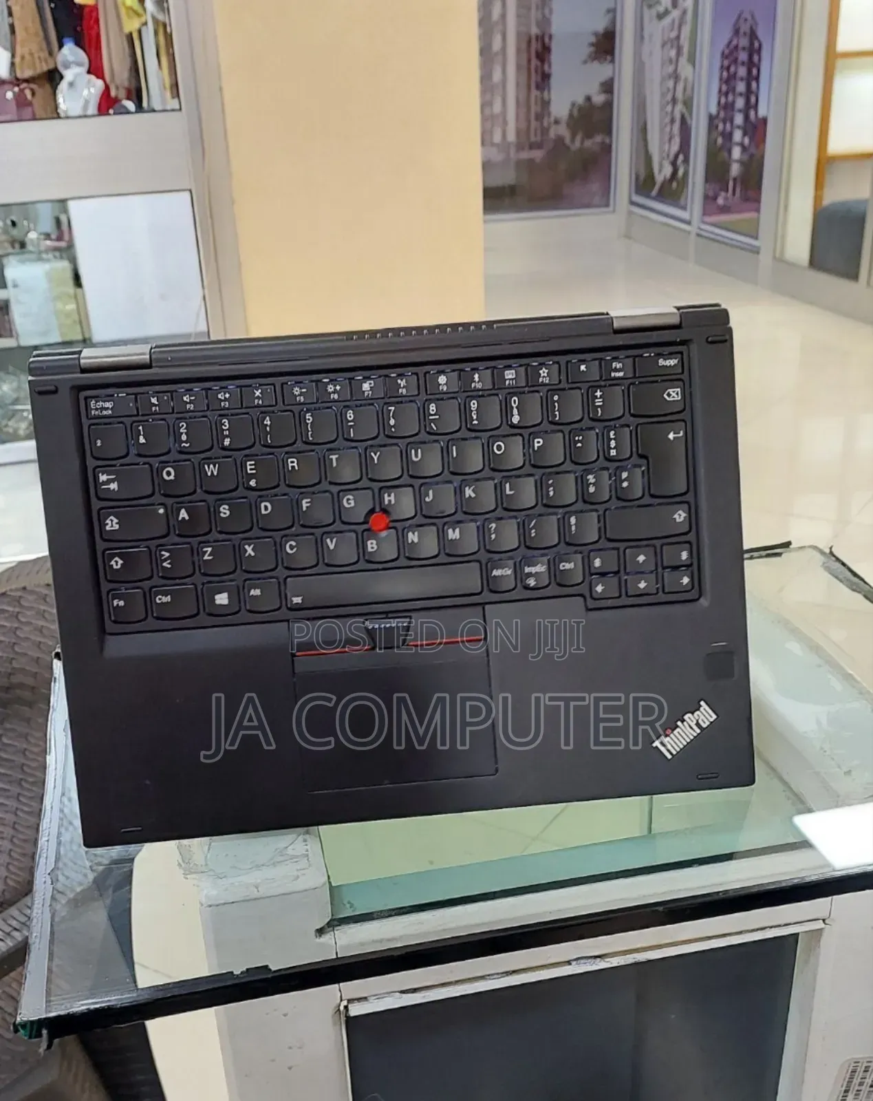 New Laptop Lenovo ThinkPad Yoga 370 8GB Intel Core I5 SSD 512GB